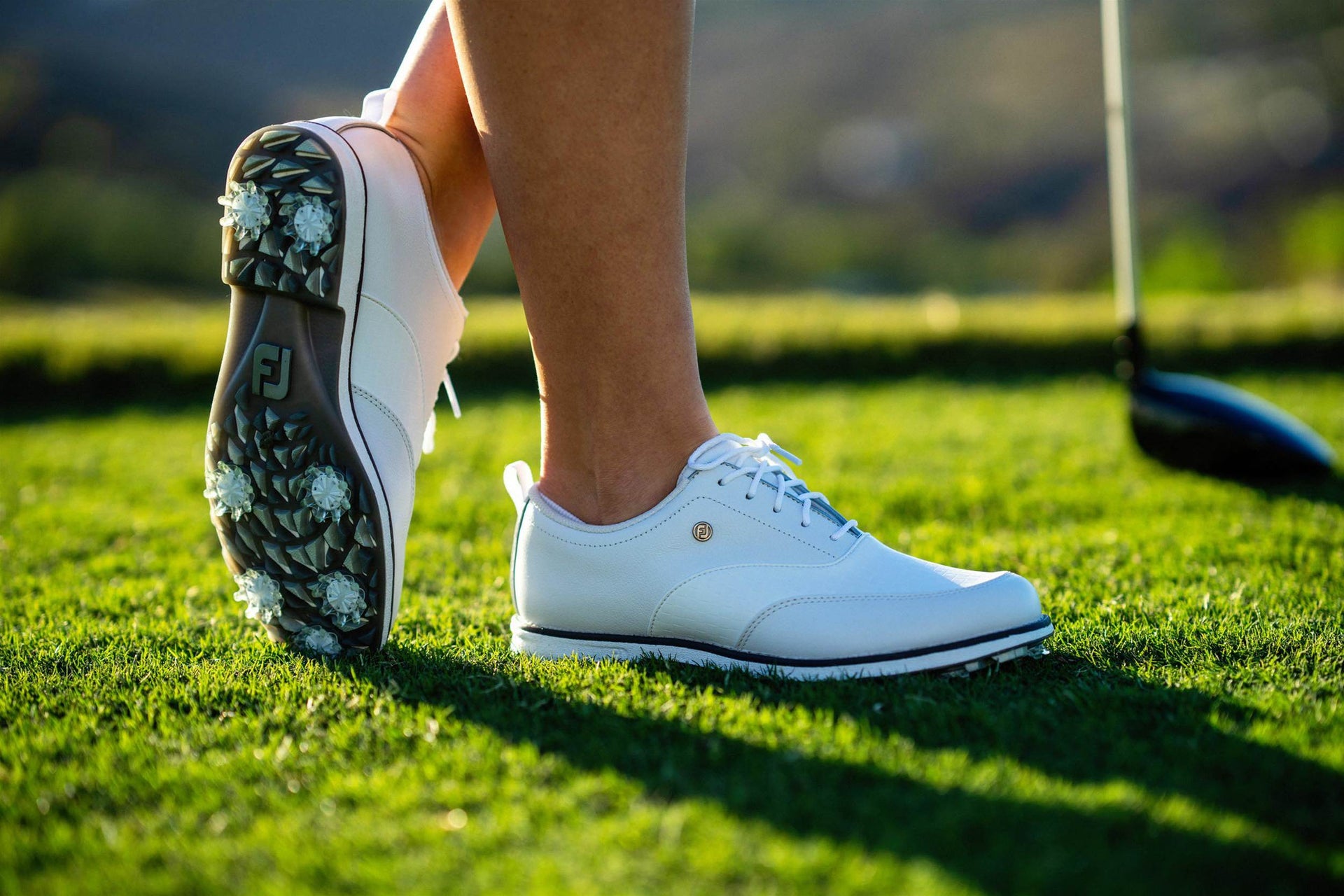 Women's Spiked Golf Shoes