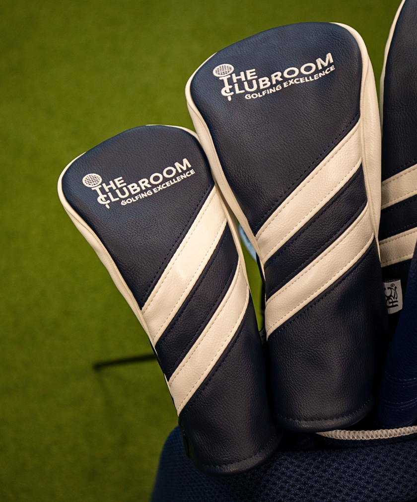 2025 Clubroom Heritage Track Hybrid Cover - Navy/White