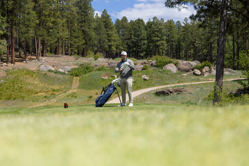 2027 Ping Hooferlite Golf Bag