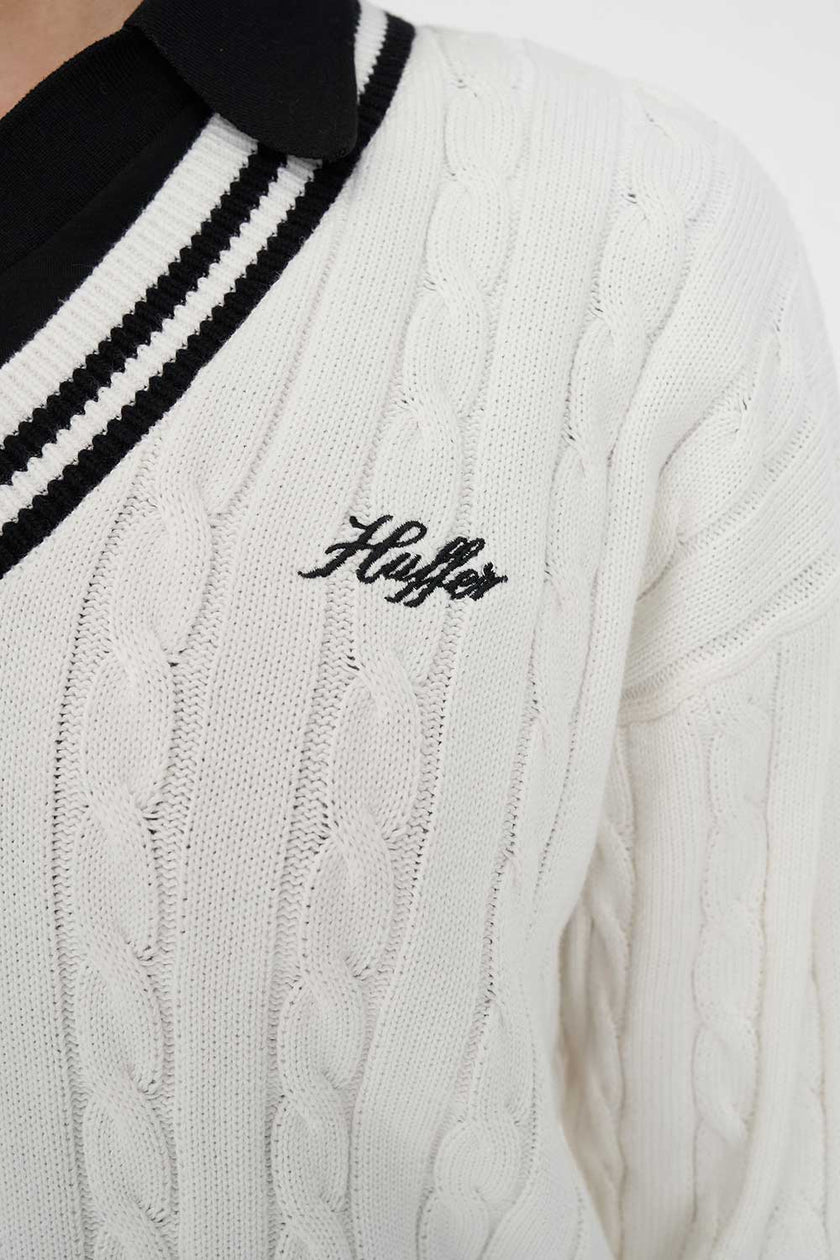 Huffer Golf Women's V-Neck Cable Knit Sweater - Chalk/Black