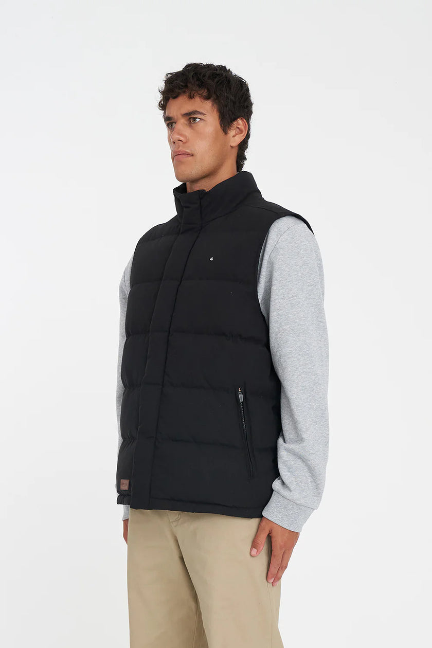 Huffer Men's Classic Down Vest