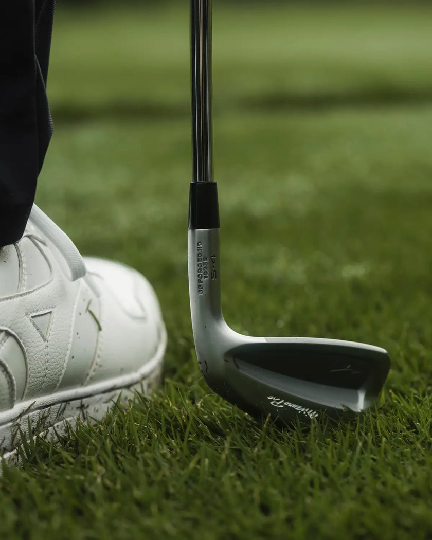 Mizuno Pro S-4 Iron Set - Dynamic Gold MID 115 S300