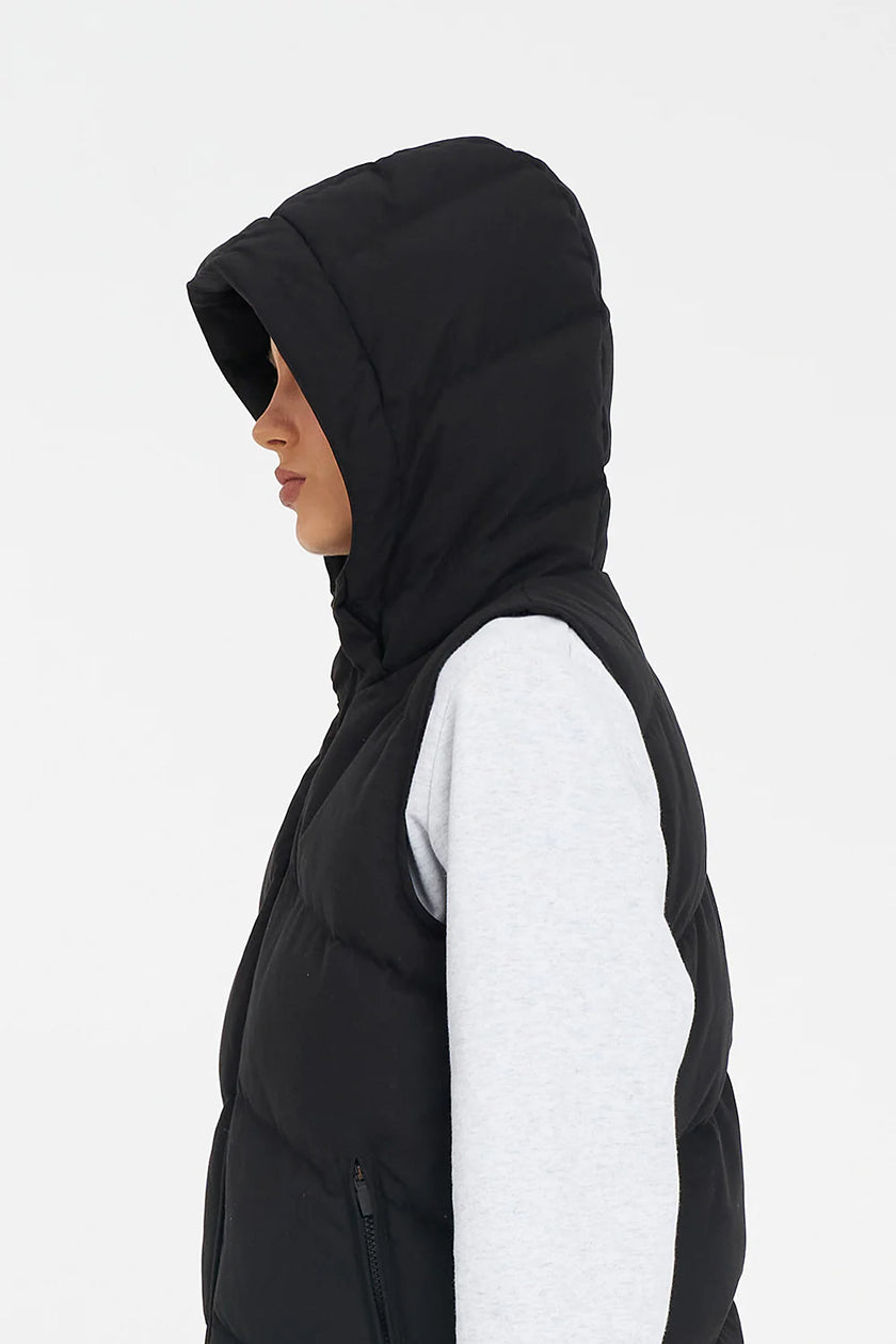 Huffer Women's Classic Down Vest