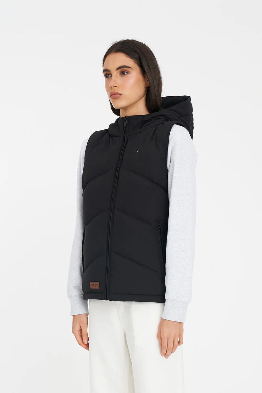 Huffer Women's Classic Down Vest